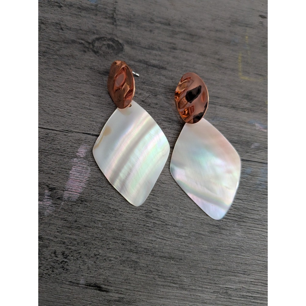 Mother of Pearl Shell Drop Earrings Rose Gold Hammered Metal Diamond Shape